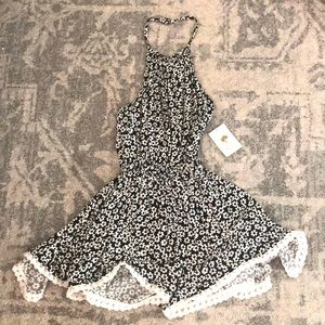 Tucker + Tate Black Daisy Farm Romper - NWT